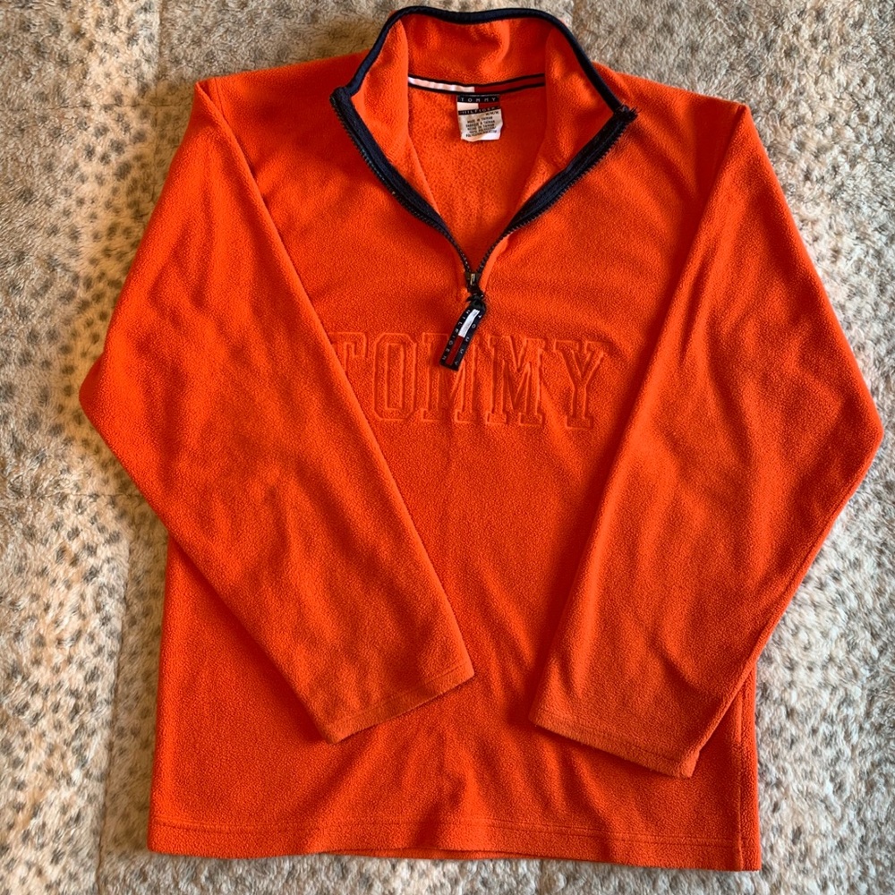 ‼️SOLD‼️Vintage Tommy Hilfiger polar zip up top.